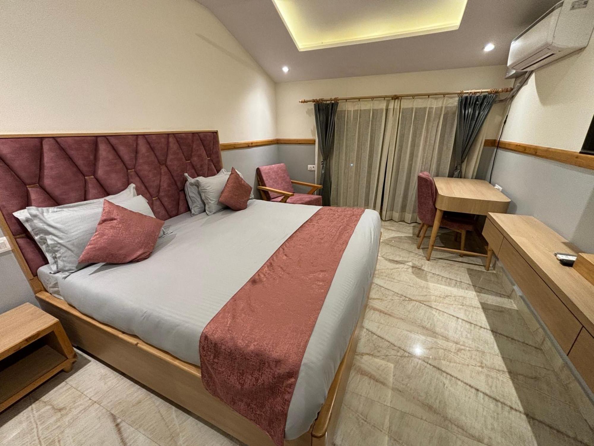 The Cocoon Bed & Breakfast Dehradun Exterior foto
